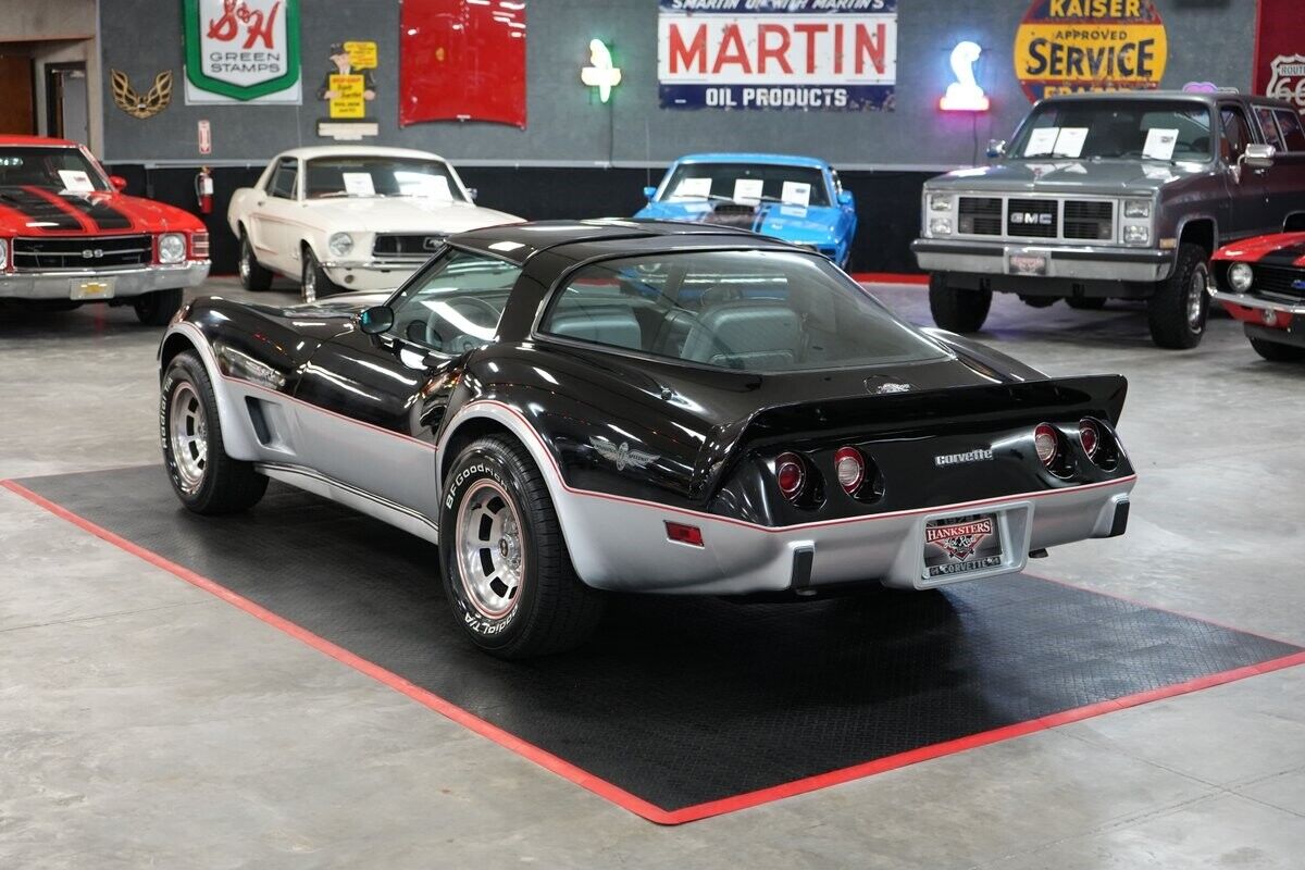 Chevrolet-Corvette-Indianapolis-500-Pace-Car-Edition-Coupe-1978-3