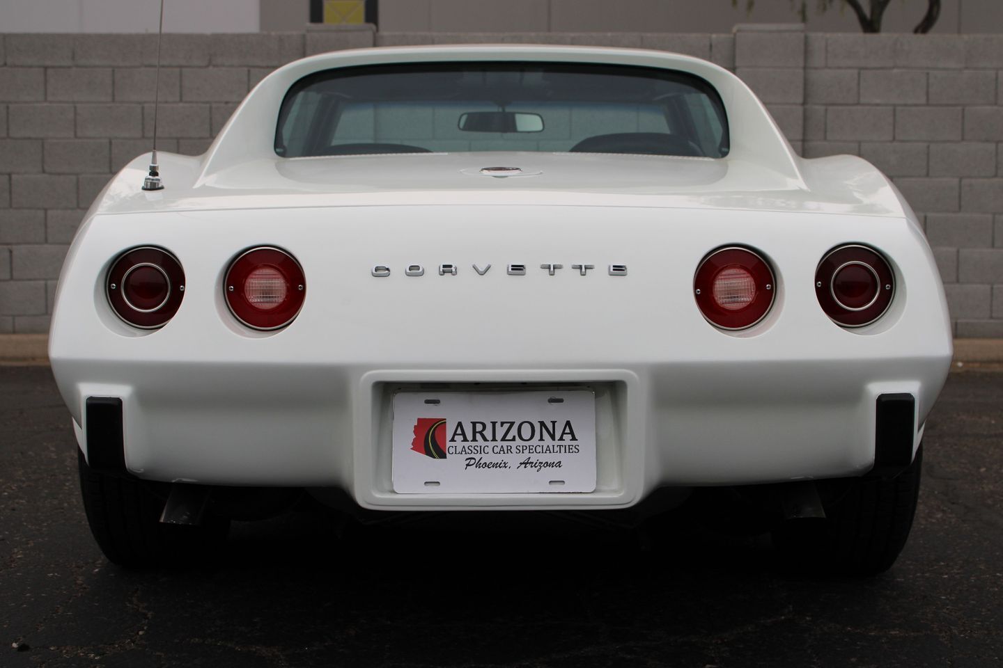 Chevrolet-Corvette-L-48-1975-29