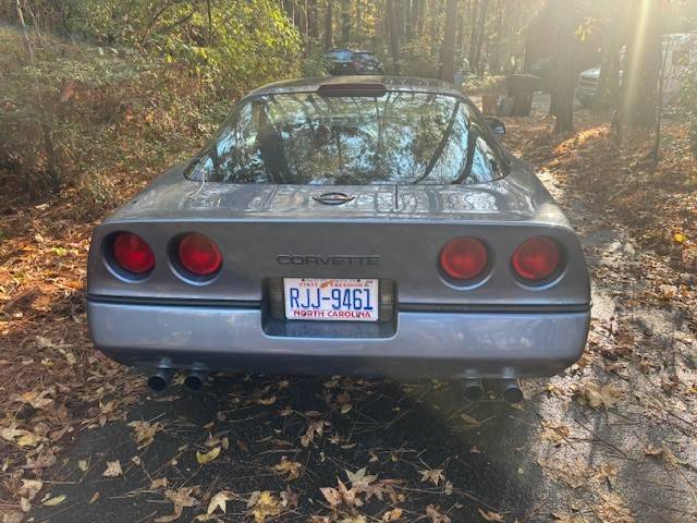 Chevrolet-Corvette-c4.-1990-11