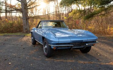 Chevrolet-Corvette-convertible-1967