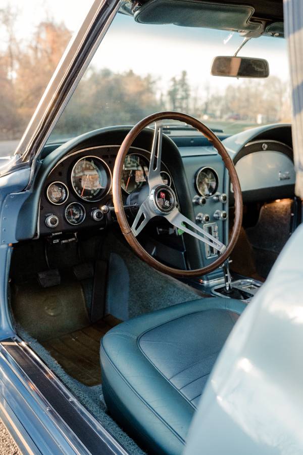 Chevrolet-Corvette-convertible-1967-5