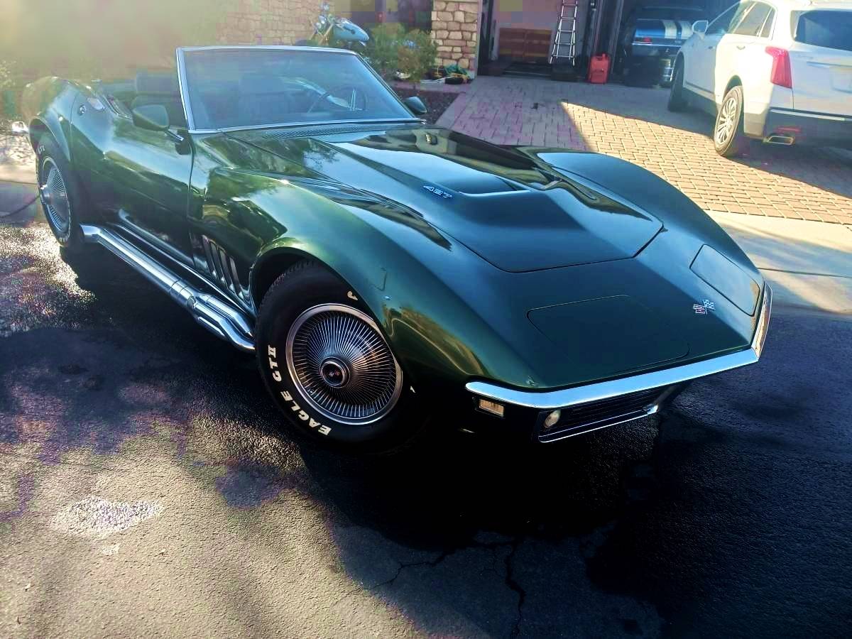 Chevrolet-Corvette-convertible-1968-15