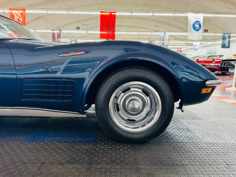 Chevrolet-Corvette-convertible-1970-16