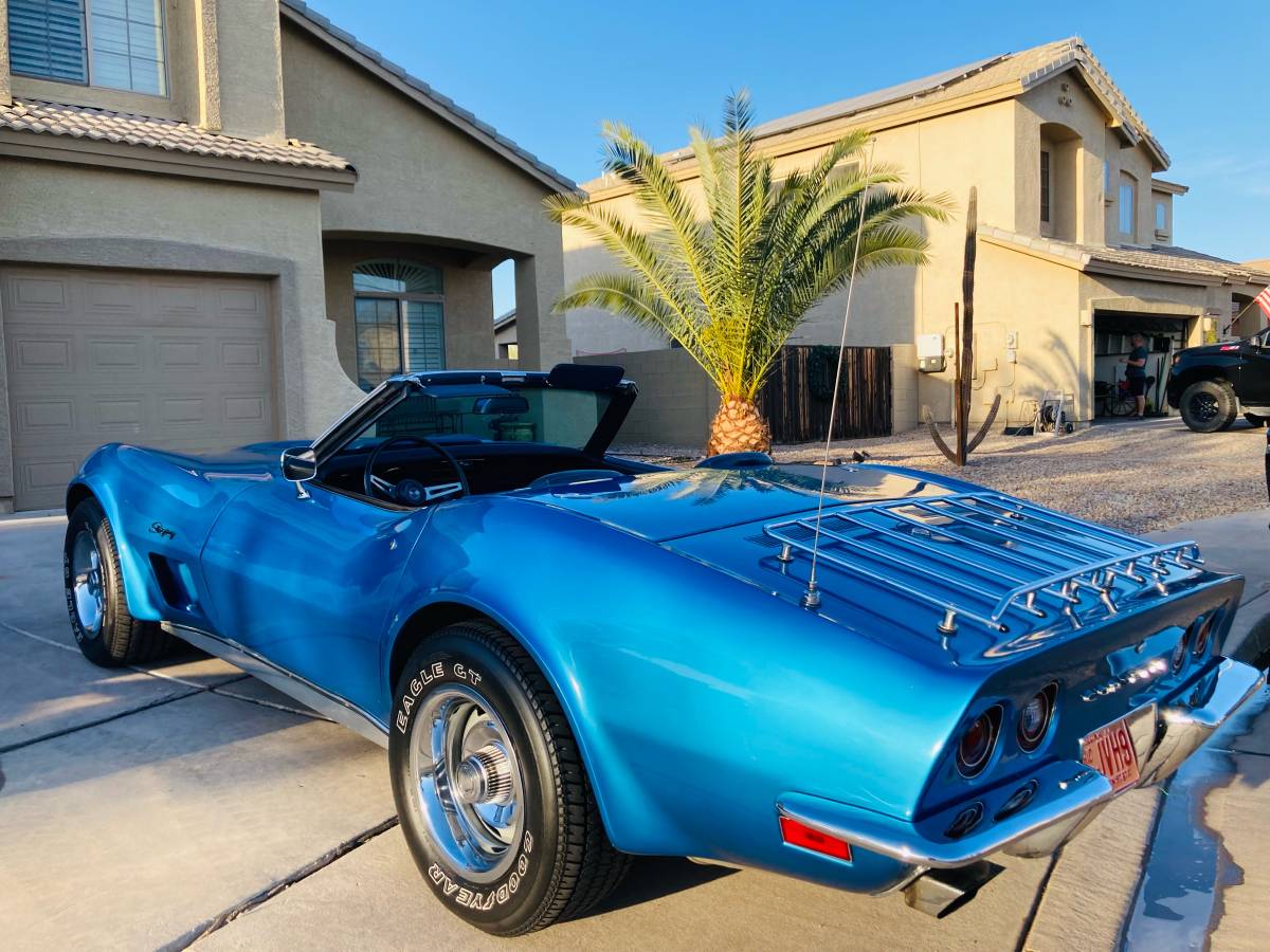 Chevrolet-Corvette-convertible-1973-17