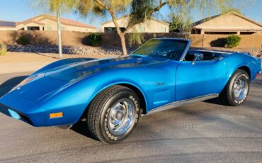 Chevrolet-Corvette-convertible-1973-2