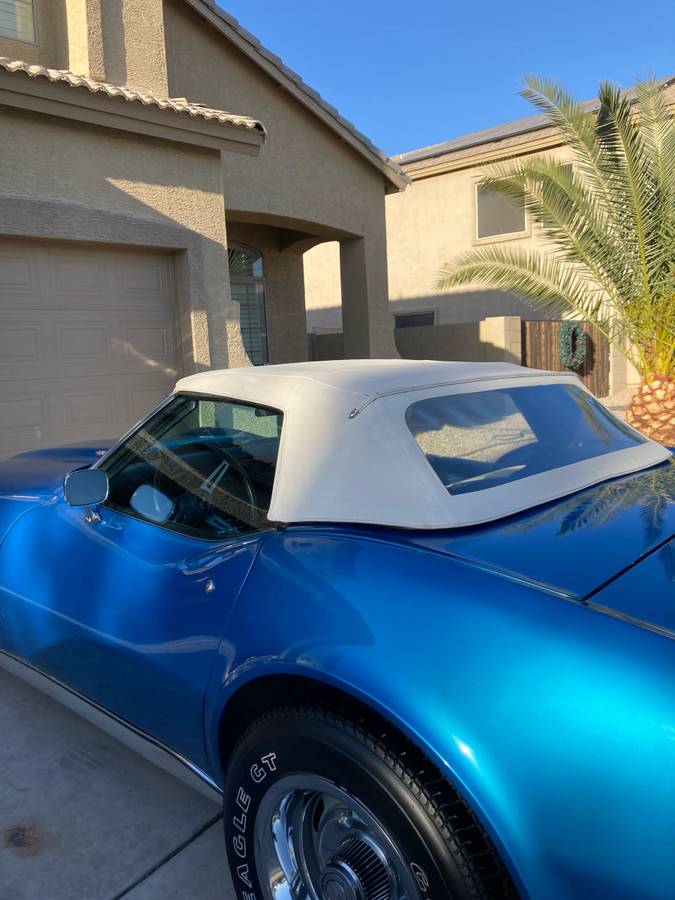 Chevrolet-Corvette-convertible-1973-4