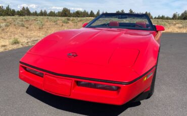 Chevrolet-Corvette-convertible-1986-1