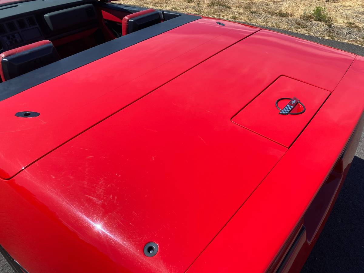 Chevrolet-Corvette-convertible-1986-15