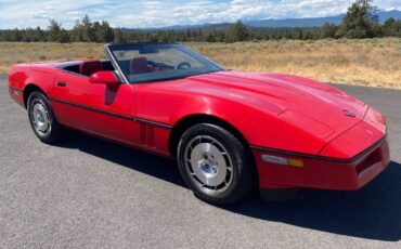 Chevrolet-Corvette-convertible-1986-4