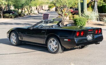 Chevrolet-Corvette-convertible-1989-11