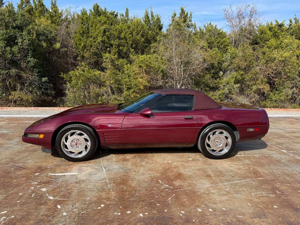 Chevrolet-Corvette-convertible-1993-6