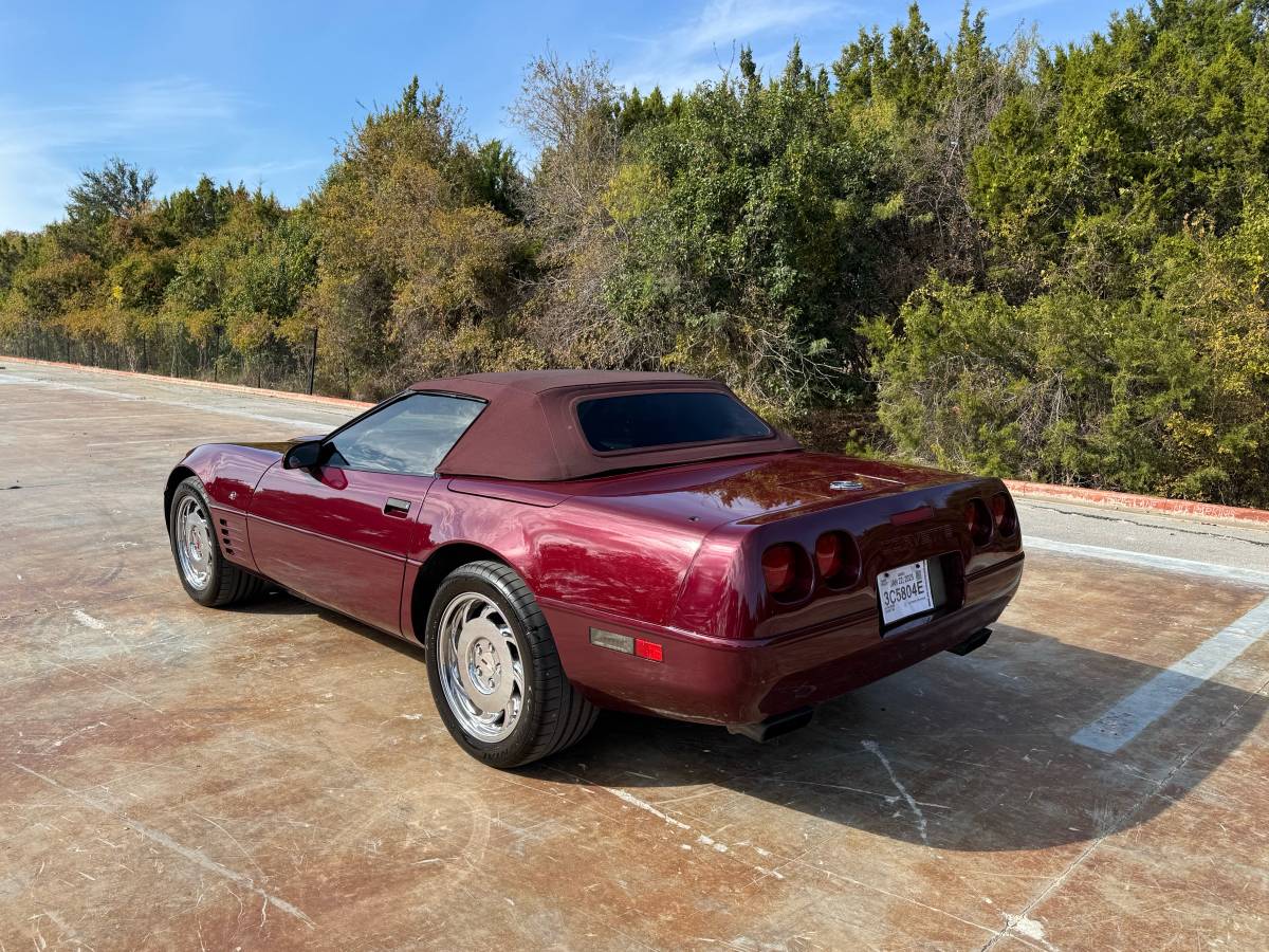 Chevrolet-Corvette-convertible-1993-7