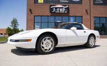 Chevrolet-Corvette-corvette-amp-convertible-1993