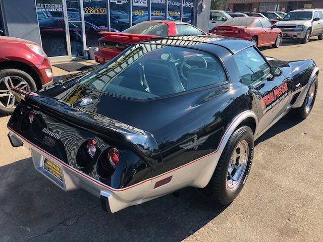 Chevrolet-Corvette-coupe-1978-3