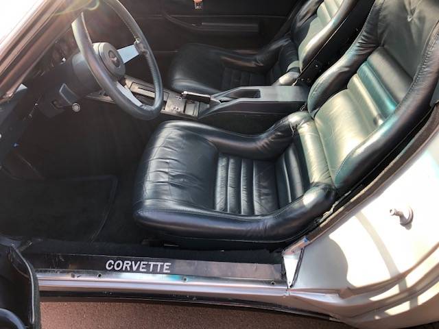 Chevrolet-Corvette-coupe-1979-7