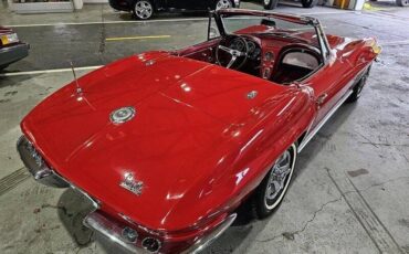 Chevrolet-Corvette-roadster-1966-1