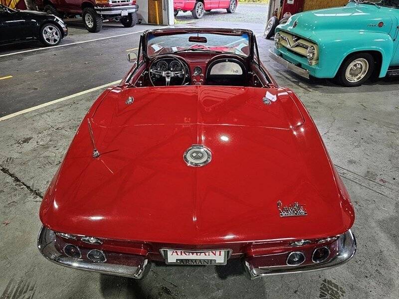 Chevrolet-Corvette-roadster-1966-3