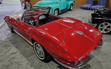 Chevrolet-Corvette-roadster-1966-4