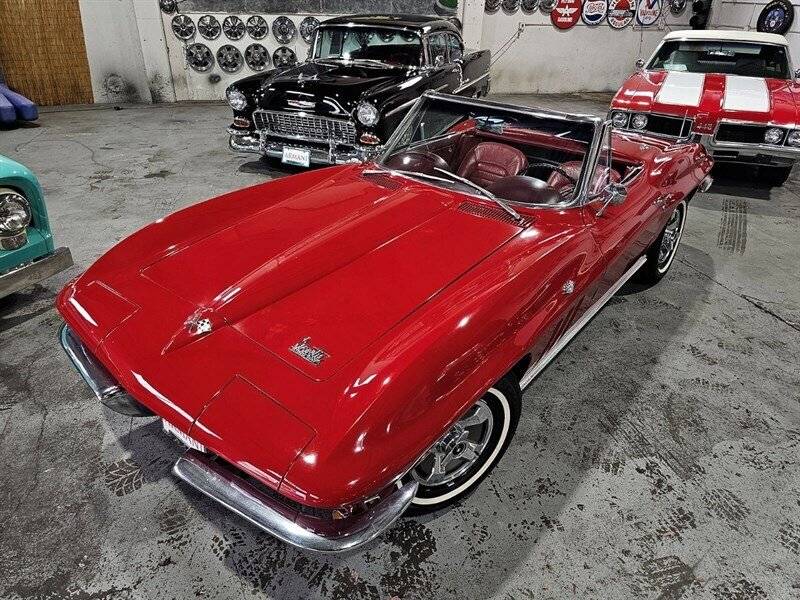 Chevrolet-Corvette-roadster-1966-8