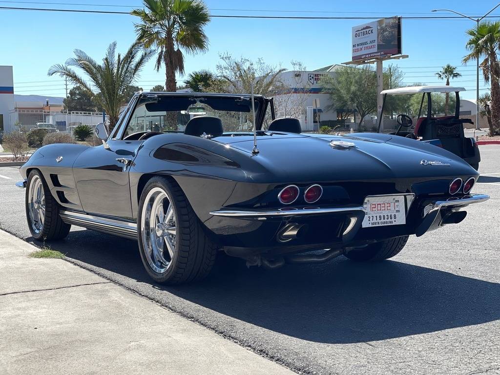 Chevrolet-Corvette-sting-ray-res-1964-4