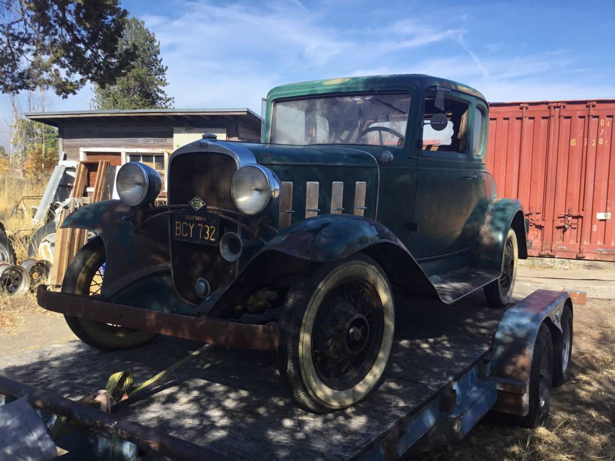 Chevrolet-Coupe-1932-4