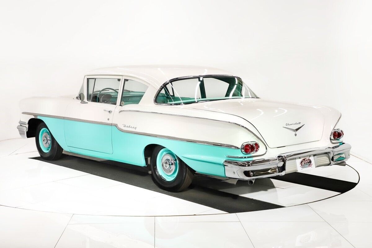 Chevrolet-Delray-Coupe-1958-5