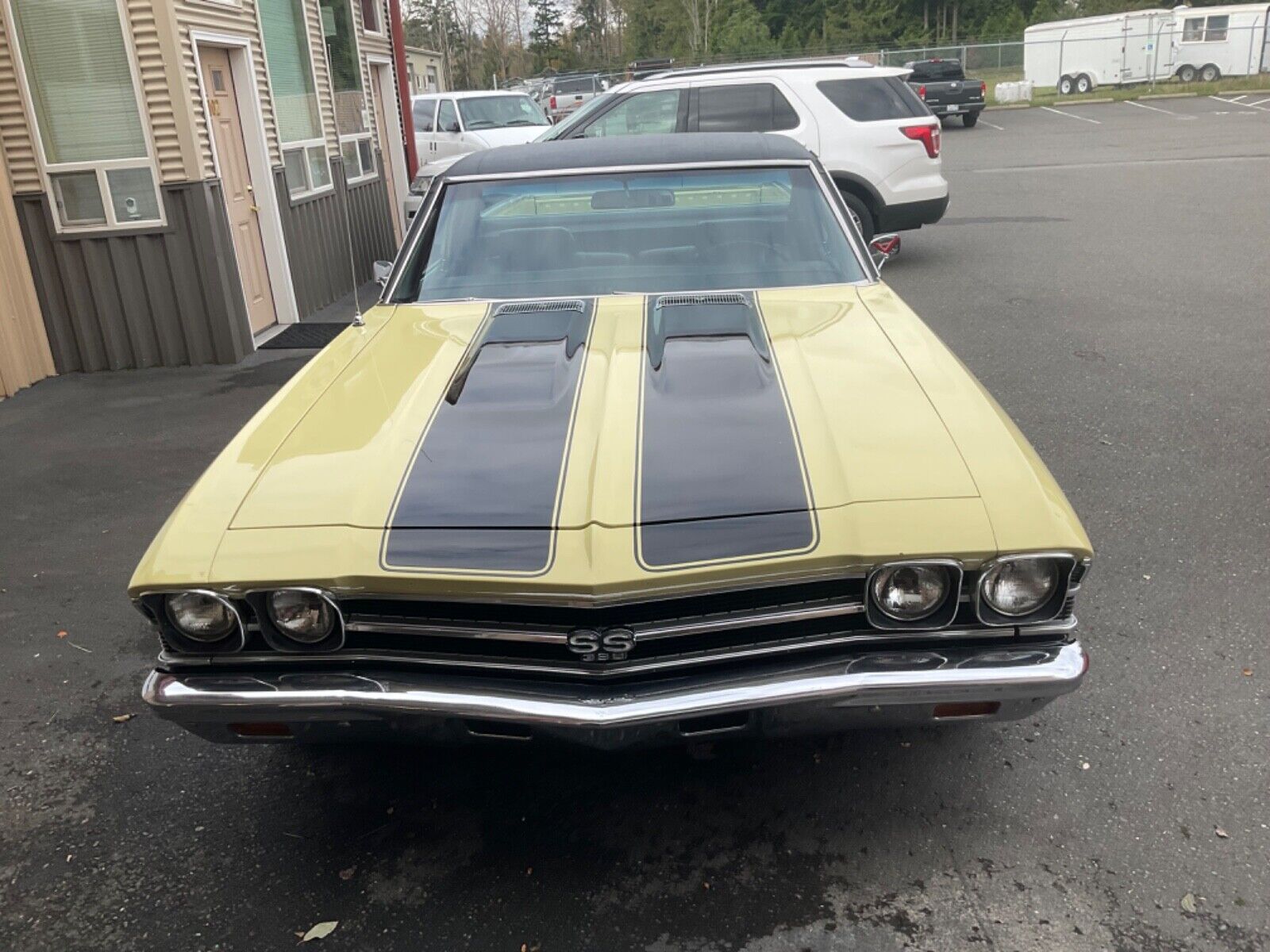 Chevrolet-El-Camino-1969-1