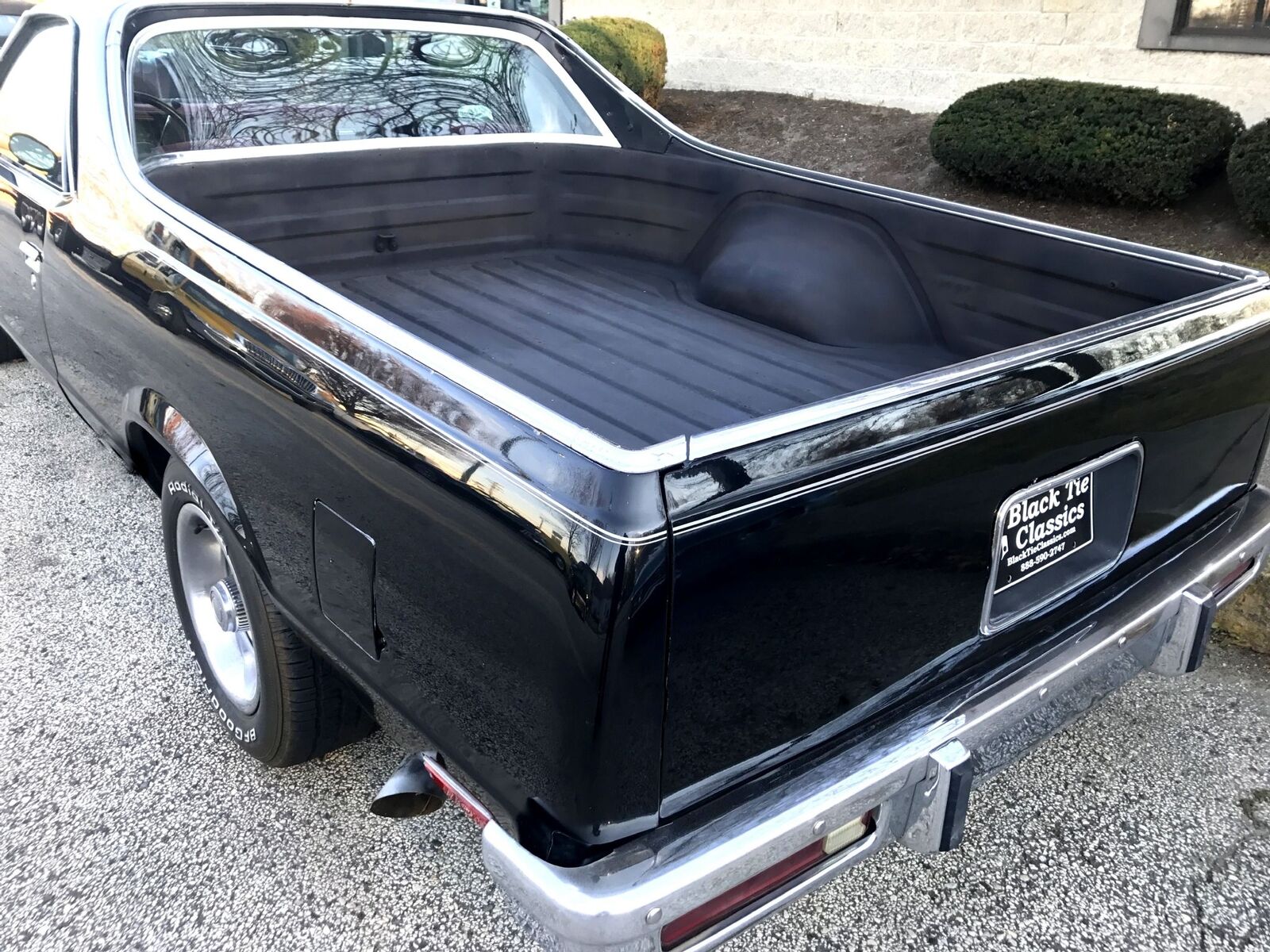 Chevrolet-El-Camino-1982-3