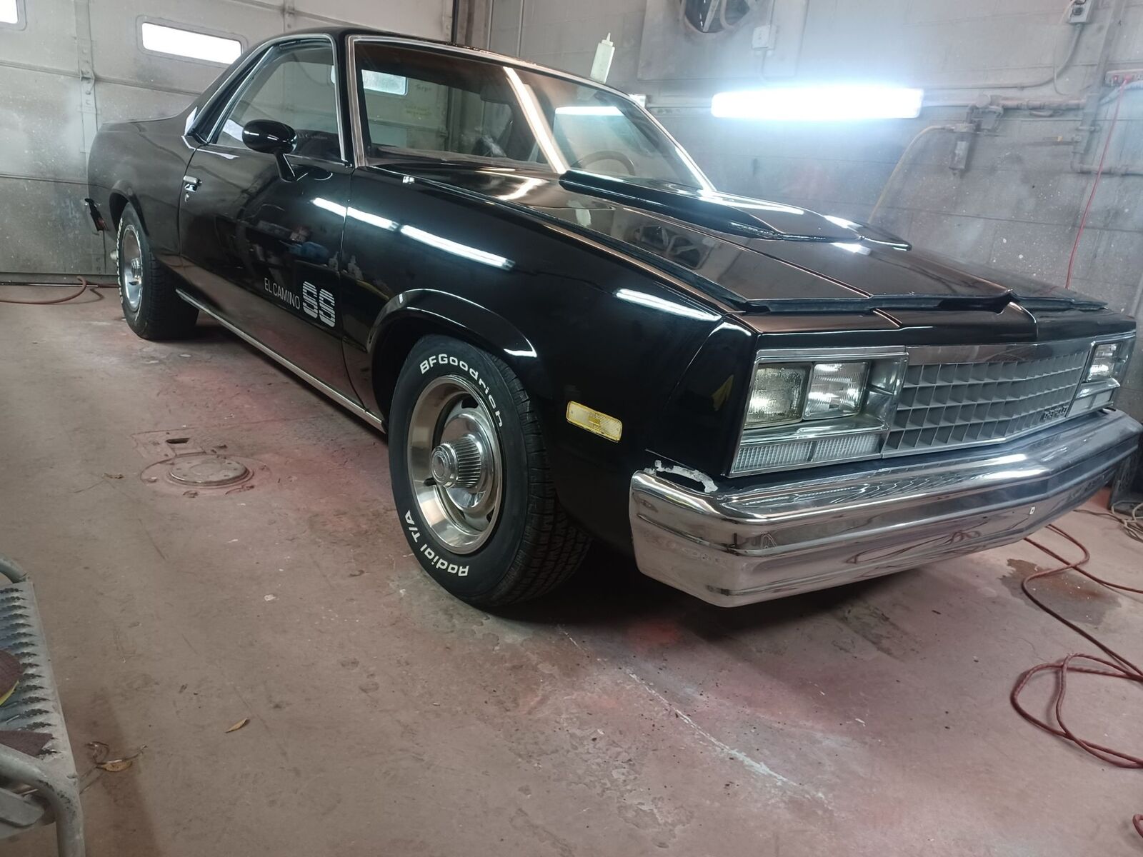 Chevrolet-El-Camino-1982-36