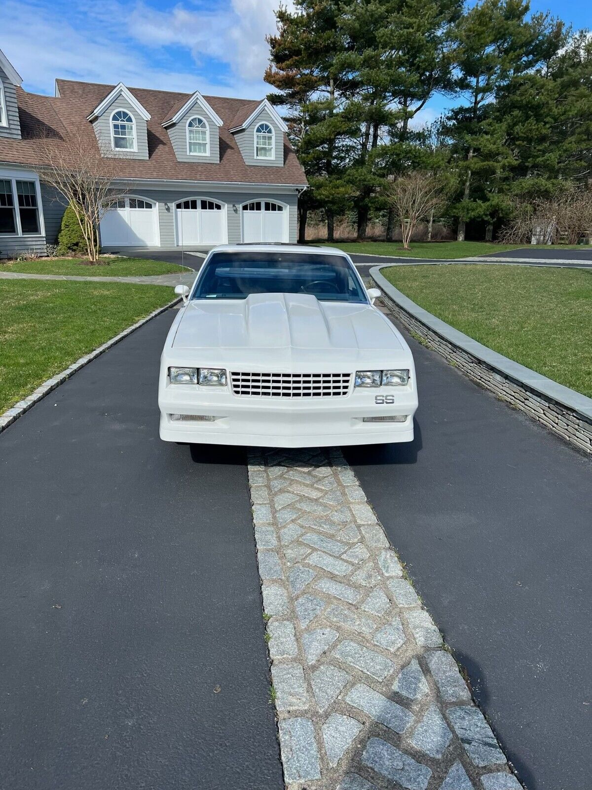 Chevrolet-El-Camino-1983-2