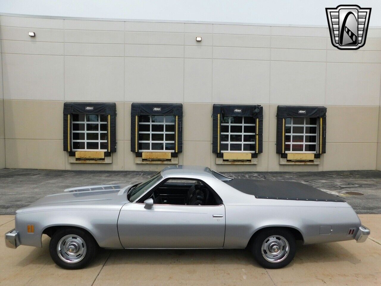 Chevrolet-El-Camino-Coupe-1977-2