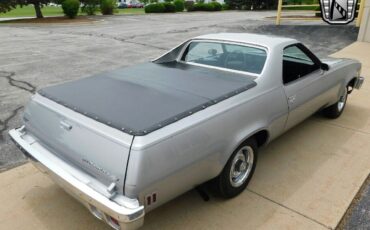 Chevrolet-El-Camino-Coupe-1977-5