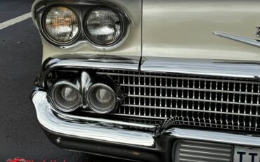 Chevrolet-Impala-1958-10