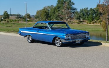 Chevrolet-Impala-1961-8