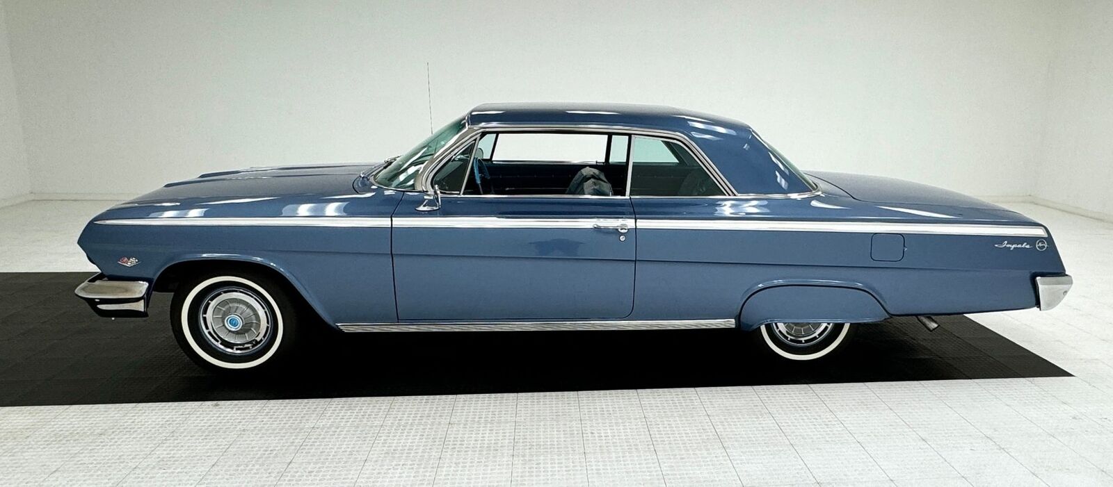 Chevrolet-Impala-1962-1