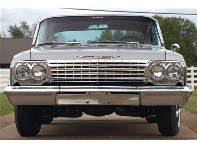 Chevrolet-Impala-1962-1