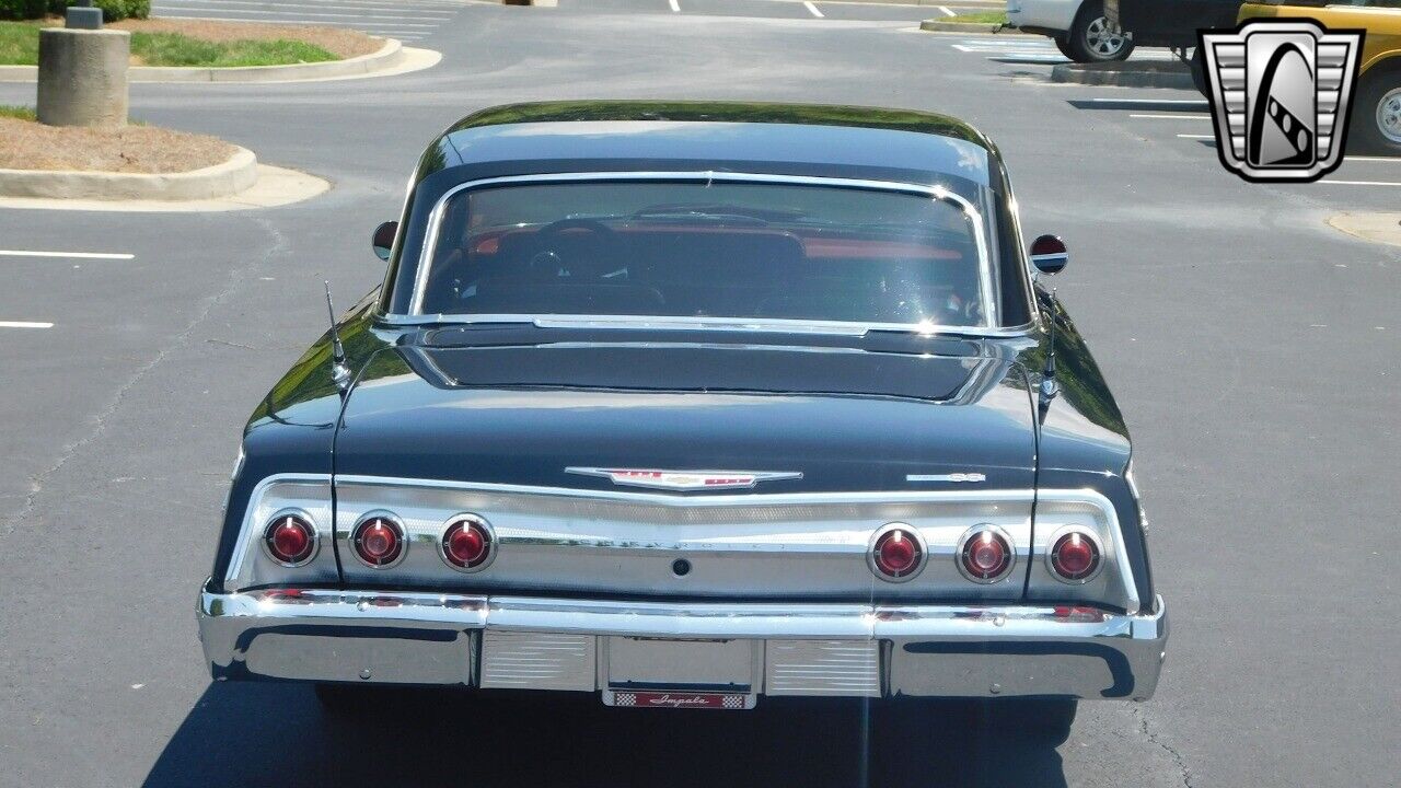 Chevrolet-Impala-1962-5