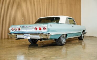 Chevrolet-Impala-1963-22