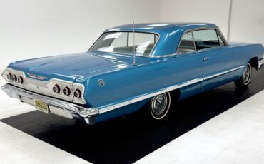 Chevrolet-Impala-1963-4