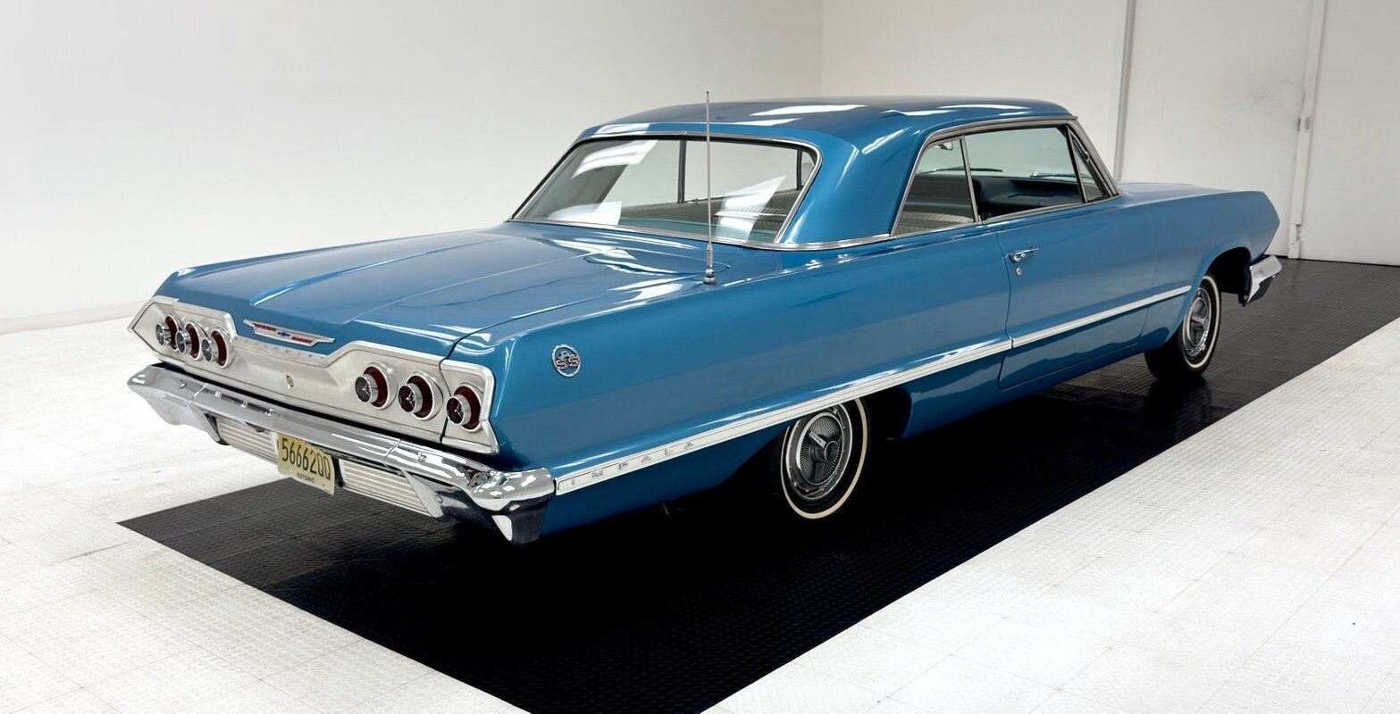 Chevrolet-Impala-1963-4