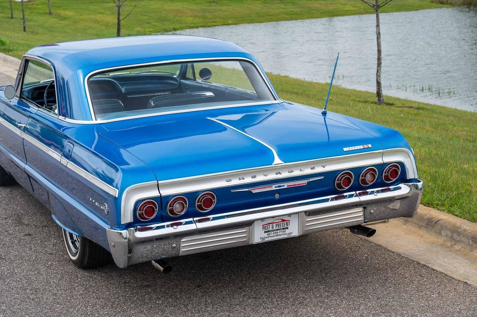 Chevrolet-Impala-1964-27