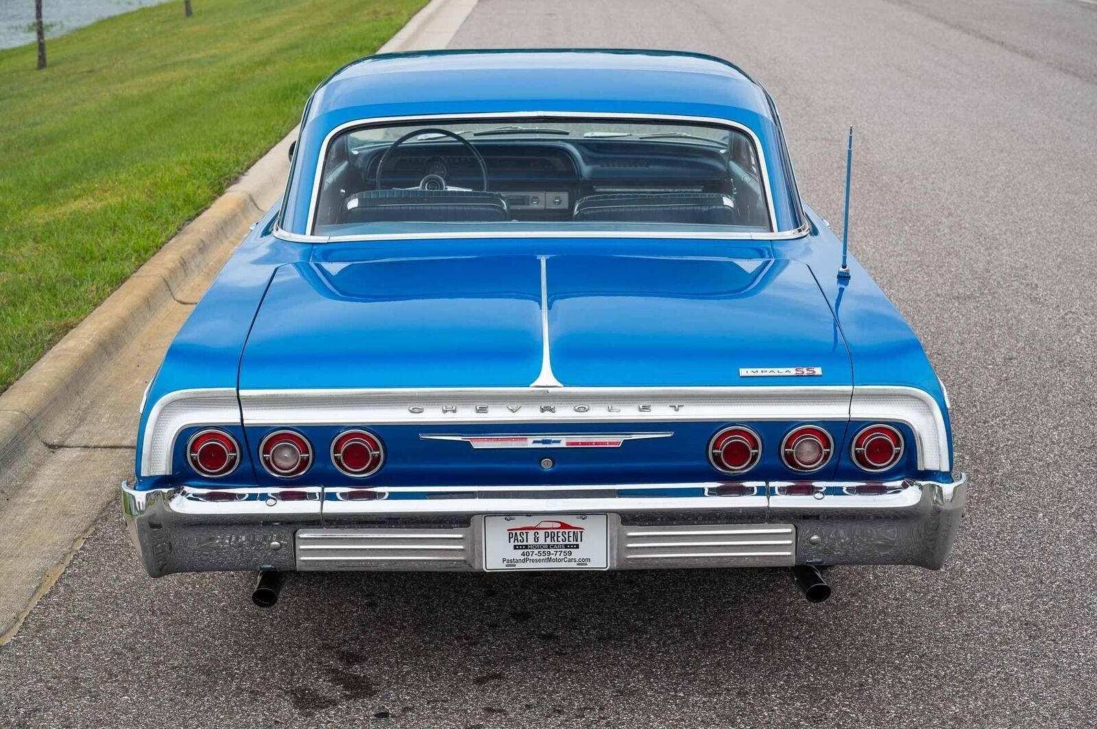 Chevrolet-Impala-1964-4