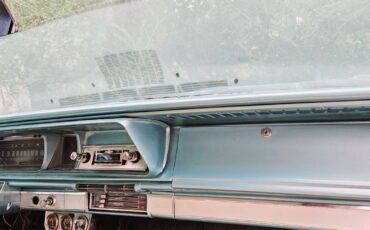 Chevrolet-Impala-1966-2