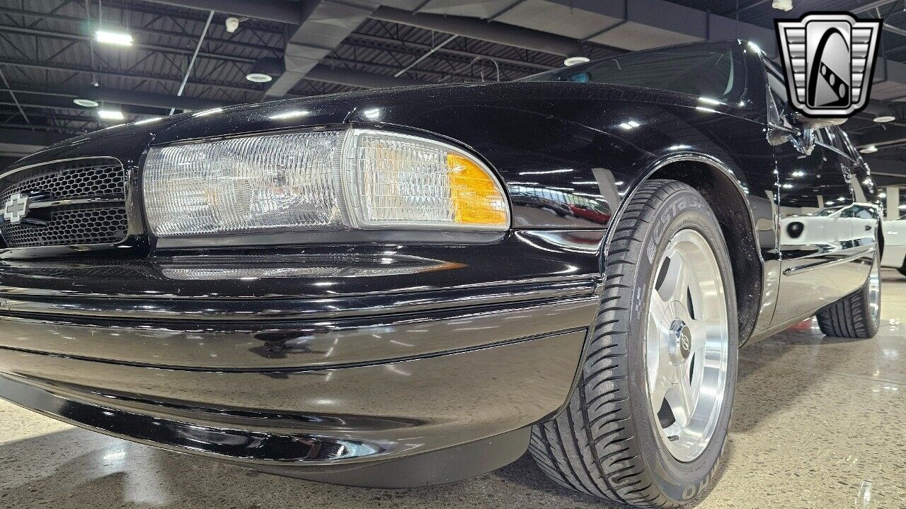 Chevrolet-Impala-1994-9