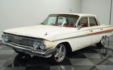 Chevrolet-Impala-Berline-1961-5