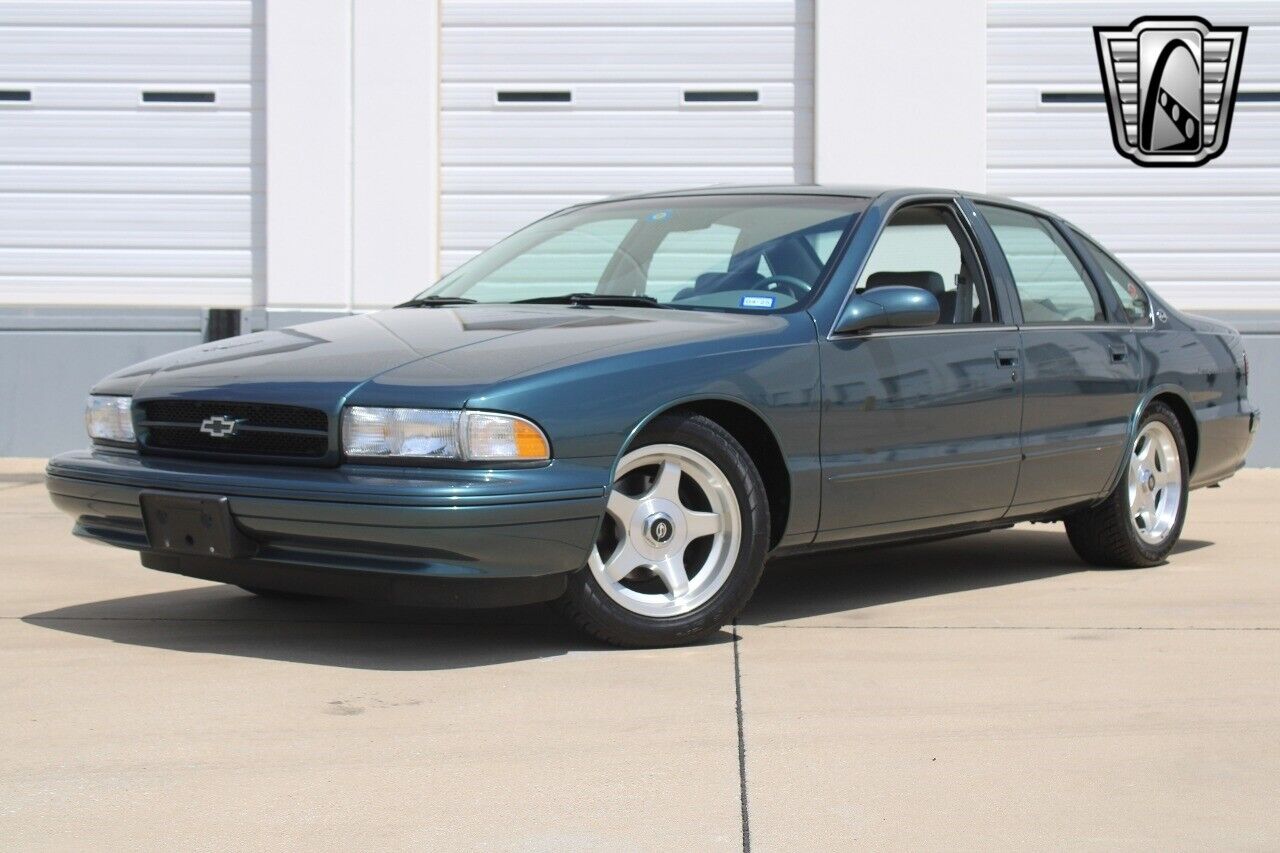 Chevrolet-Impala-Berline-1995-2