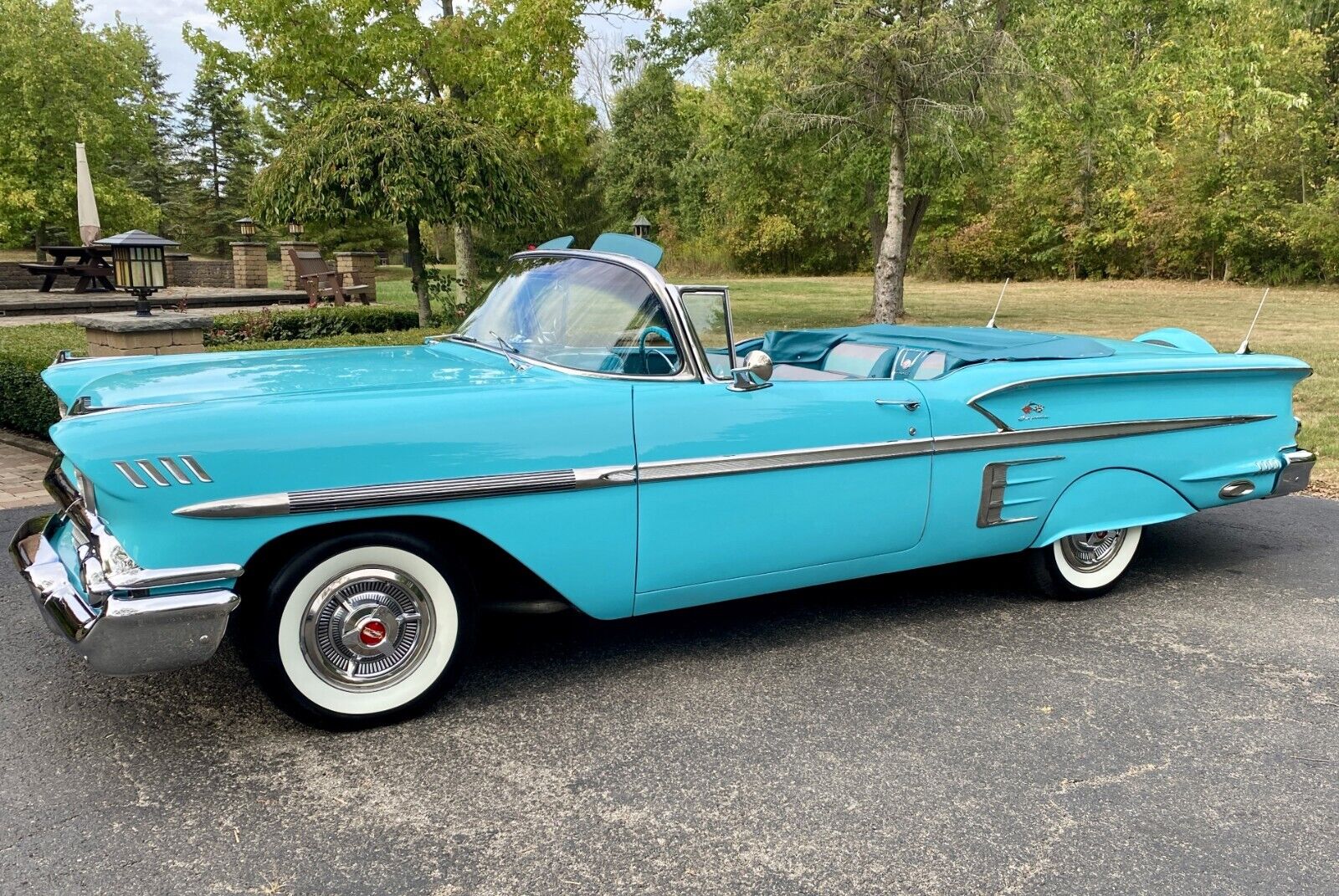 Chevrolet-Impala-Cabriolet-1958-1