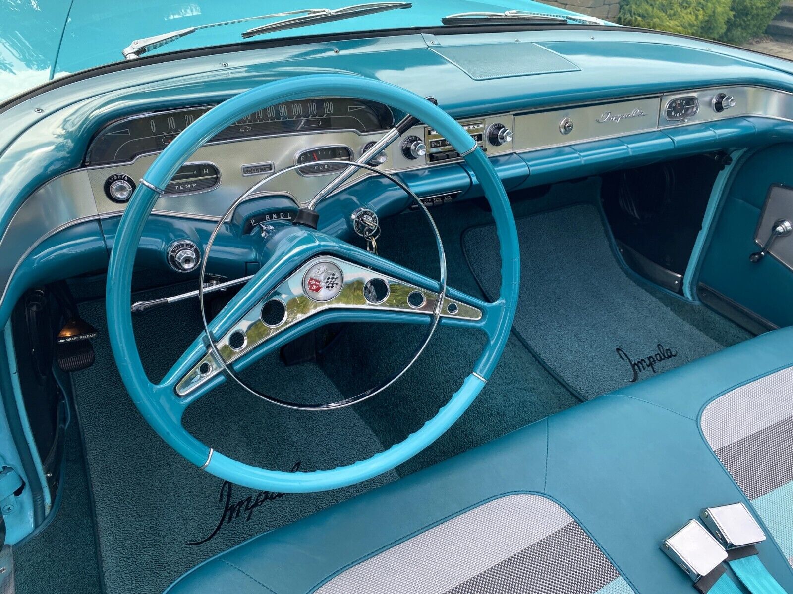 Chevrolet-Impala-Cabriolet-1958-28