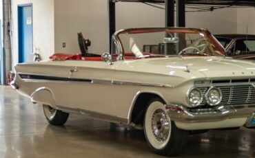 Chevrolet-Impala-Cabriolet-1961-10