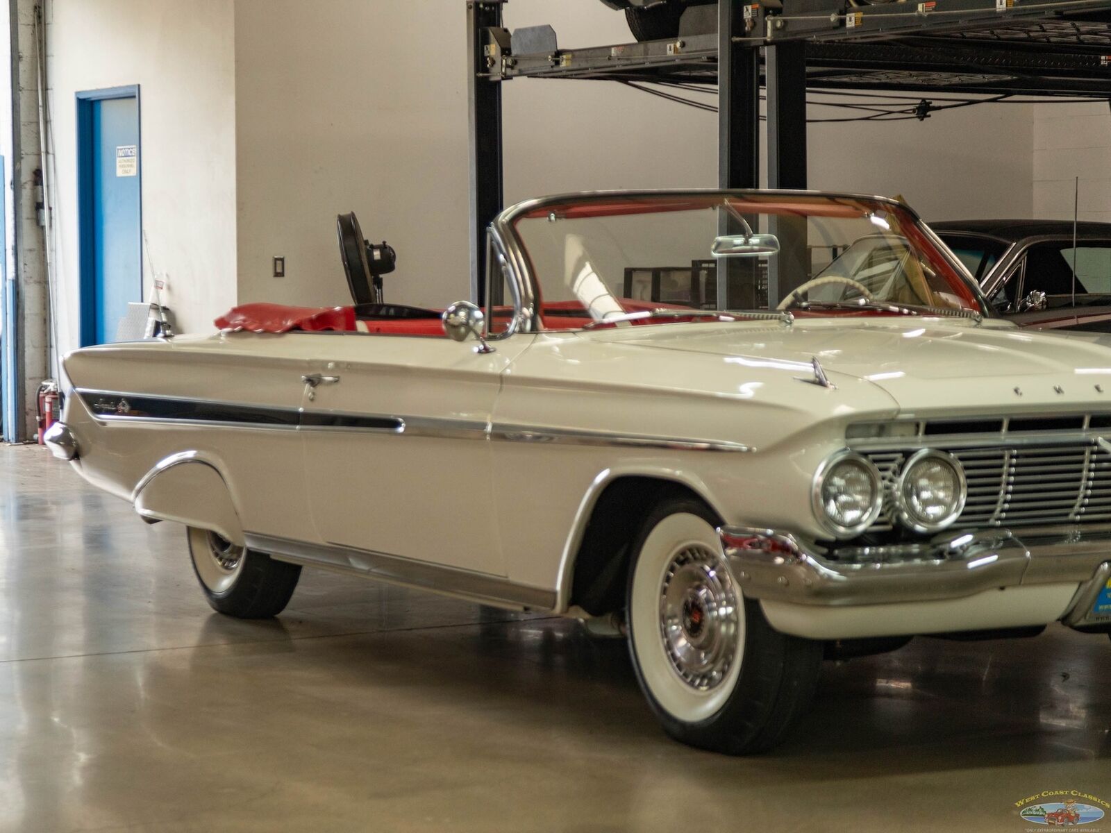 Chevrolet-Impala-Cabriolet-1961-10